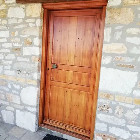 Lägenhet Kastro View *